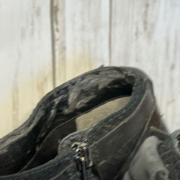 Guess High Heels Womens 7 M Strap Stiletto Side Zips Black Snake Print Leather - Picture 6 of 10